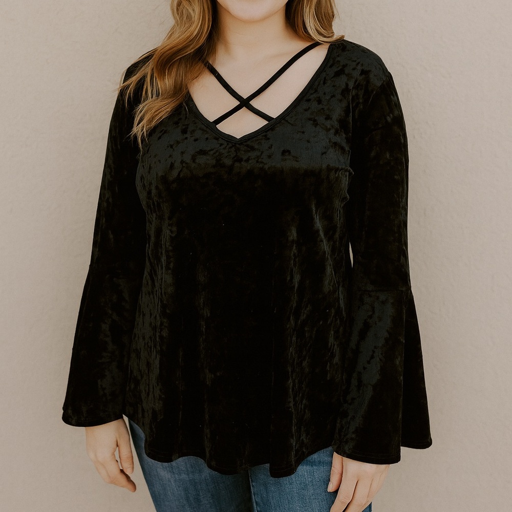 JODIFL Black Crushed Velvet V-Neck Bell Sleeve Witchy Boho Flowy Top Sz S